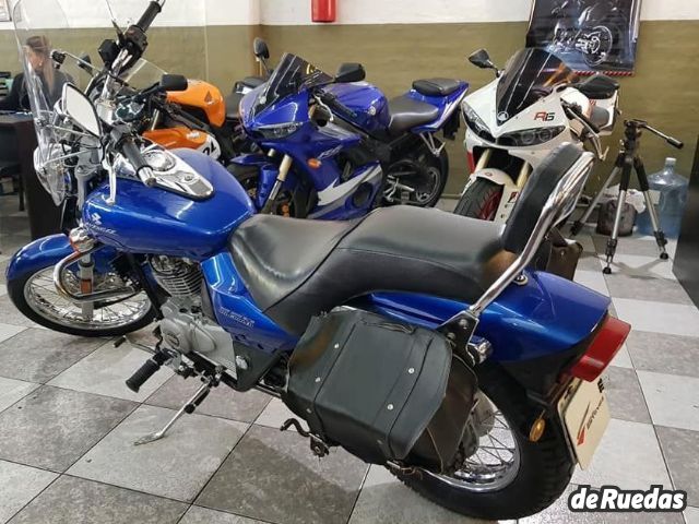 Bajaj Avenger Usada en Mendoza, deRuedas