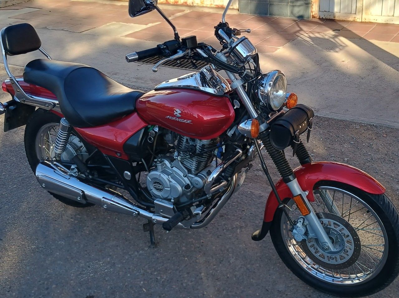 Bajaj Avenger Usada en Mendoza, deRuedas