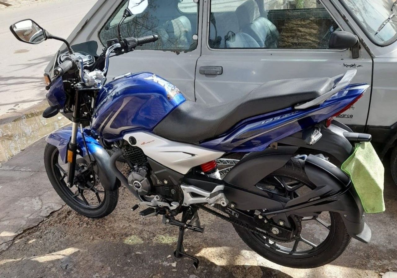 Bajaj Discover Usada en Mendoza, deRuedas