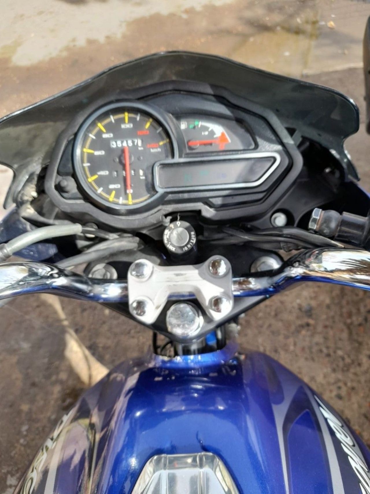 Bajaj Discover Usada en Mendoza, deRuedas