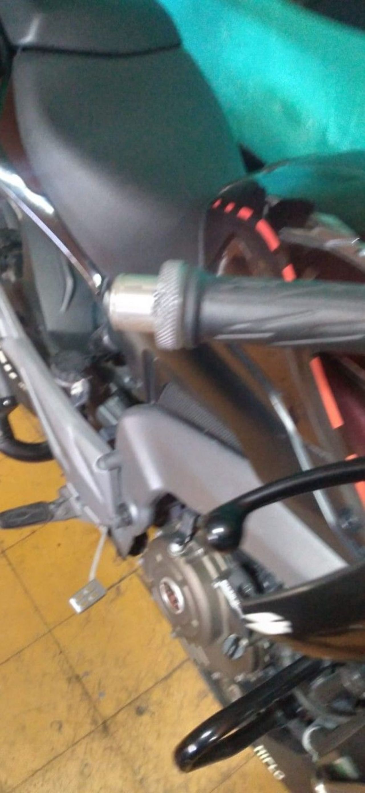 Bajaj Dominar Usada en Mendoza, deRuedas
