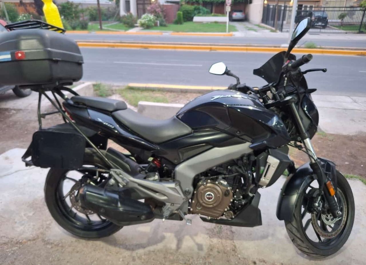Bajaj Dominar Usada en Mendoza, deRuedas