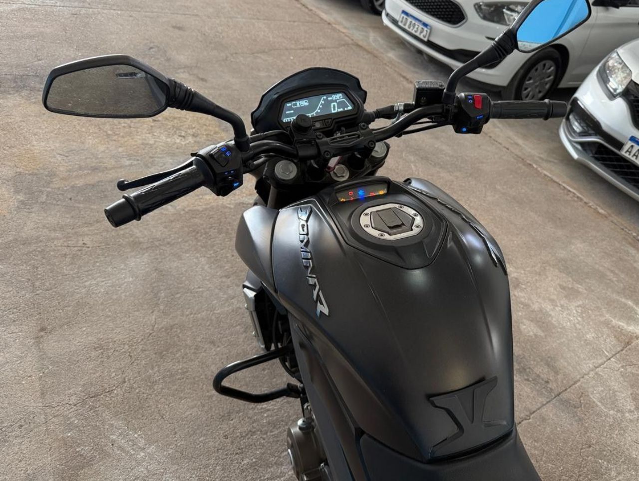 Bajaj Dominar Usada en Mendoza, deRuedas