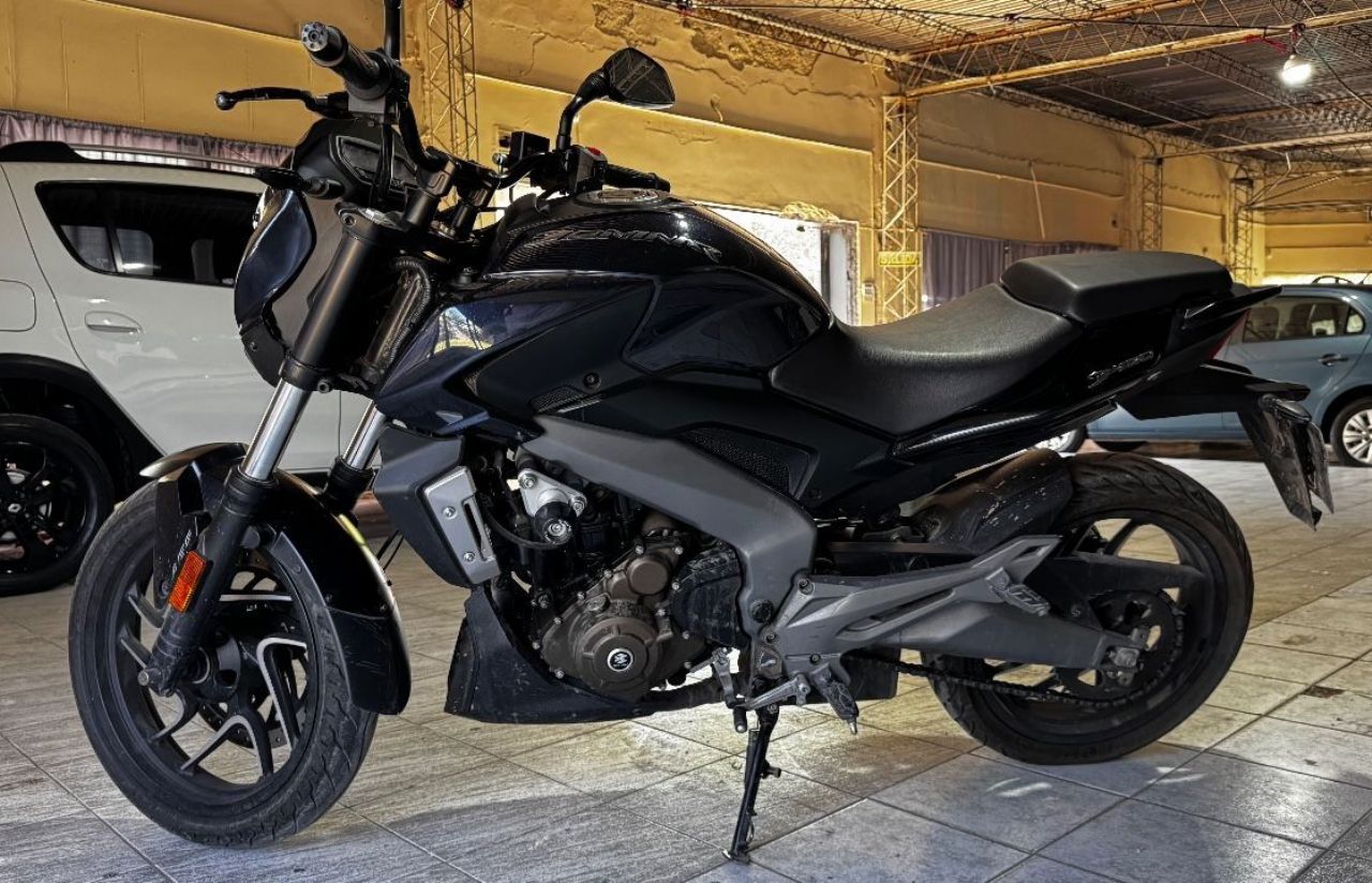 Bajaj Dominar Usada en Mendoza, deRuedas