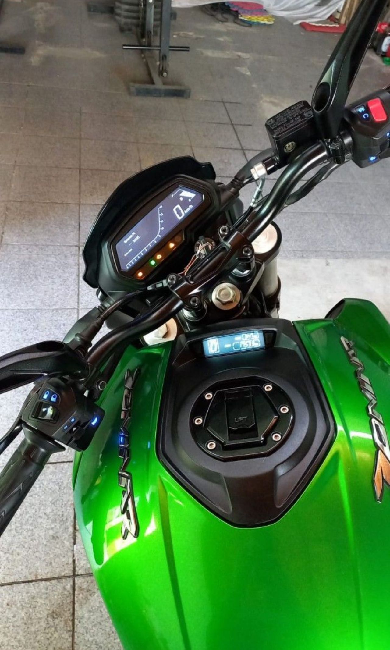 Bajaj Dominar Usada en Mendoza, deRuedas