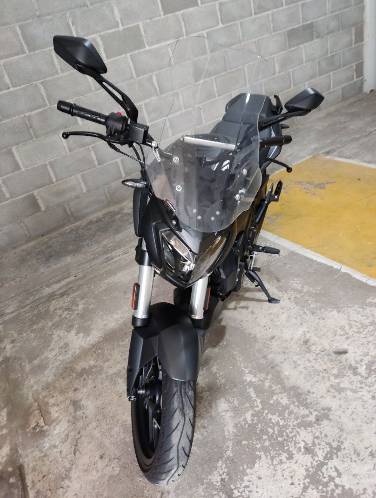 Bajaj Dominar Usada Financiado en Córdoba, deRuedas