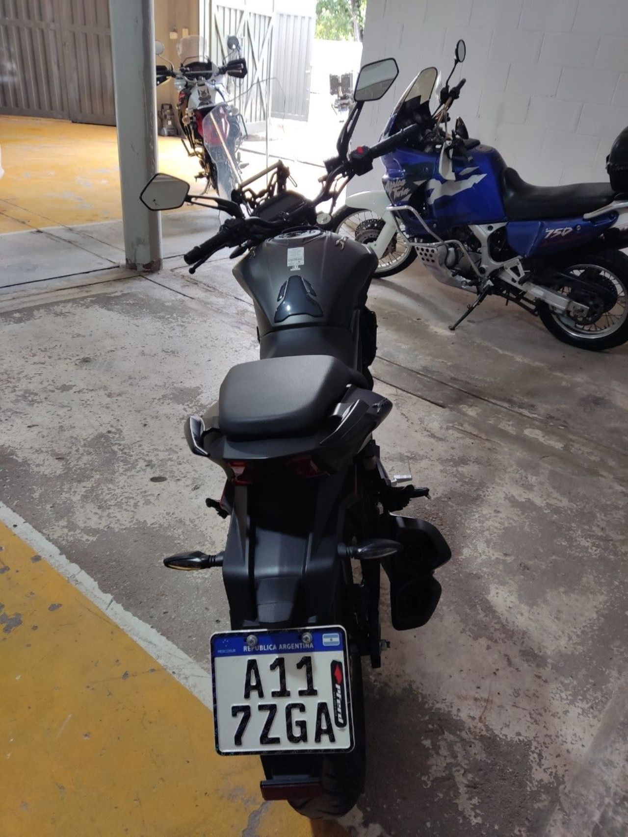 Bajaj Dominar Usada Financiado en Córdoba, deRuedas