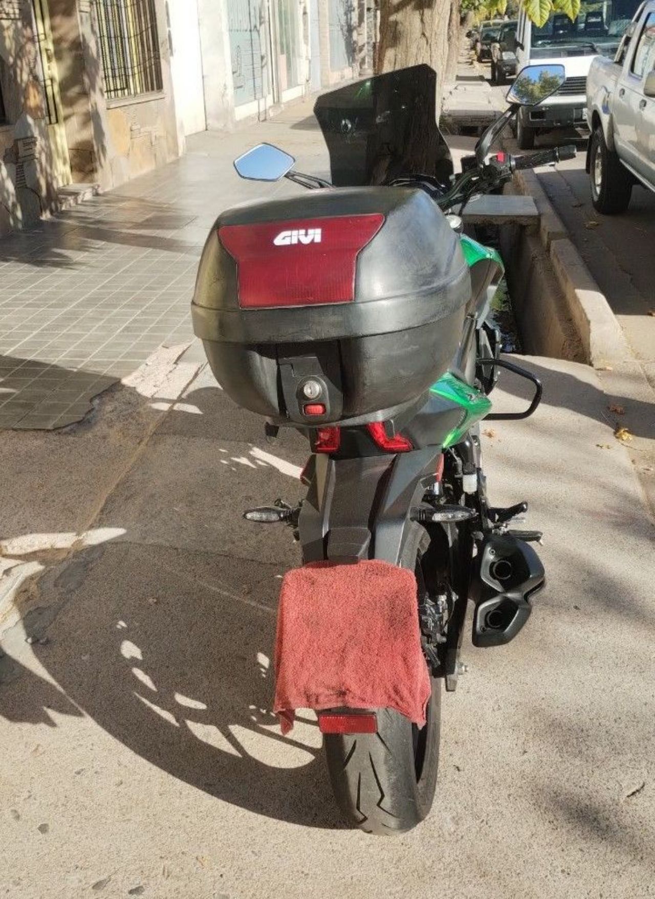Bajaj Dominar Usada en Mendoza, deRuedas