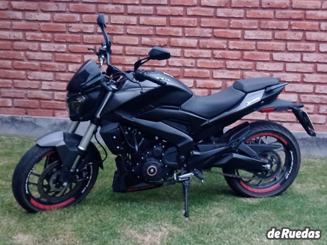 Bajaj Dominar Usada en Mendoza, deRuedas