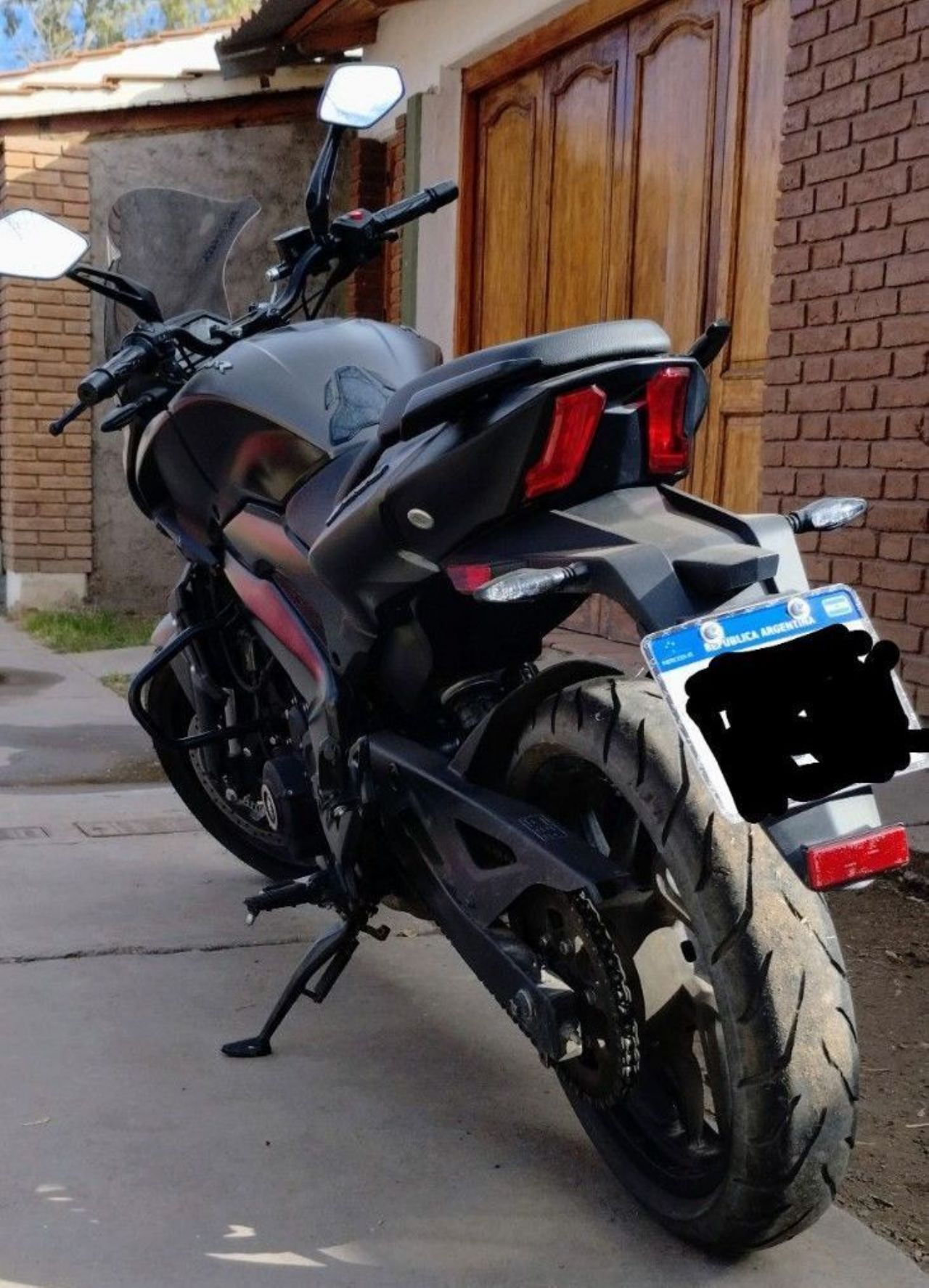 Bajaj Dominar Usada en Mendoza, deRuedas