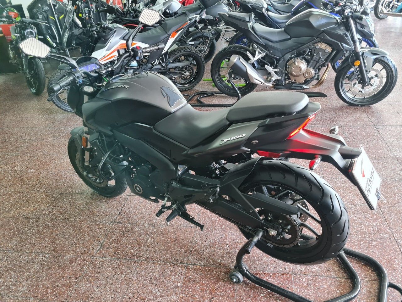 Bajaj Dominar Usada en Mendoza, deRuedas