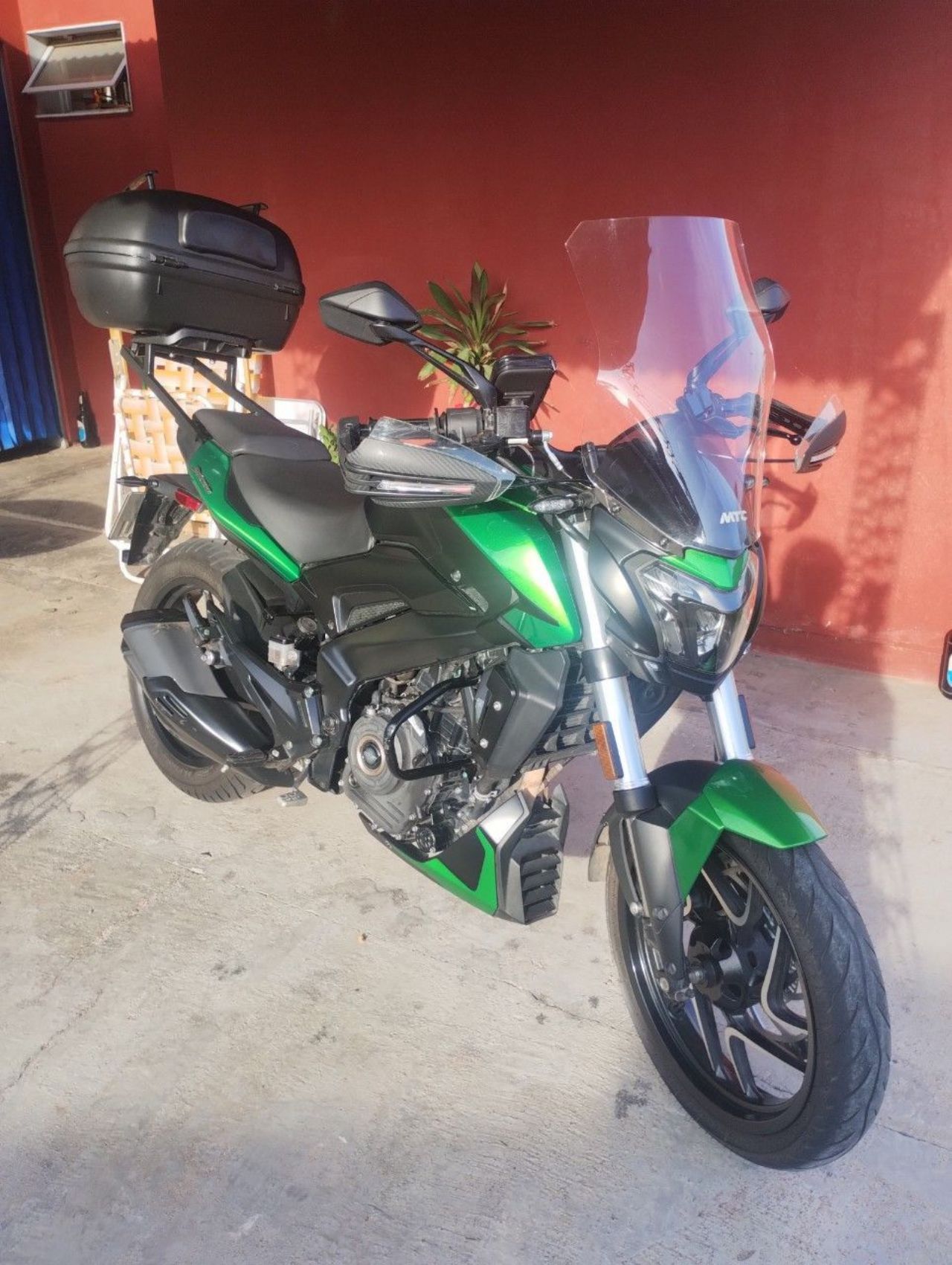 Bajaj Dominar Usada en San Luis, deRuedas