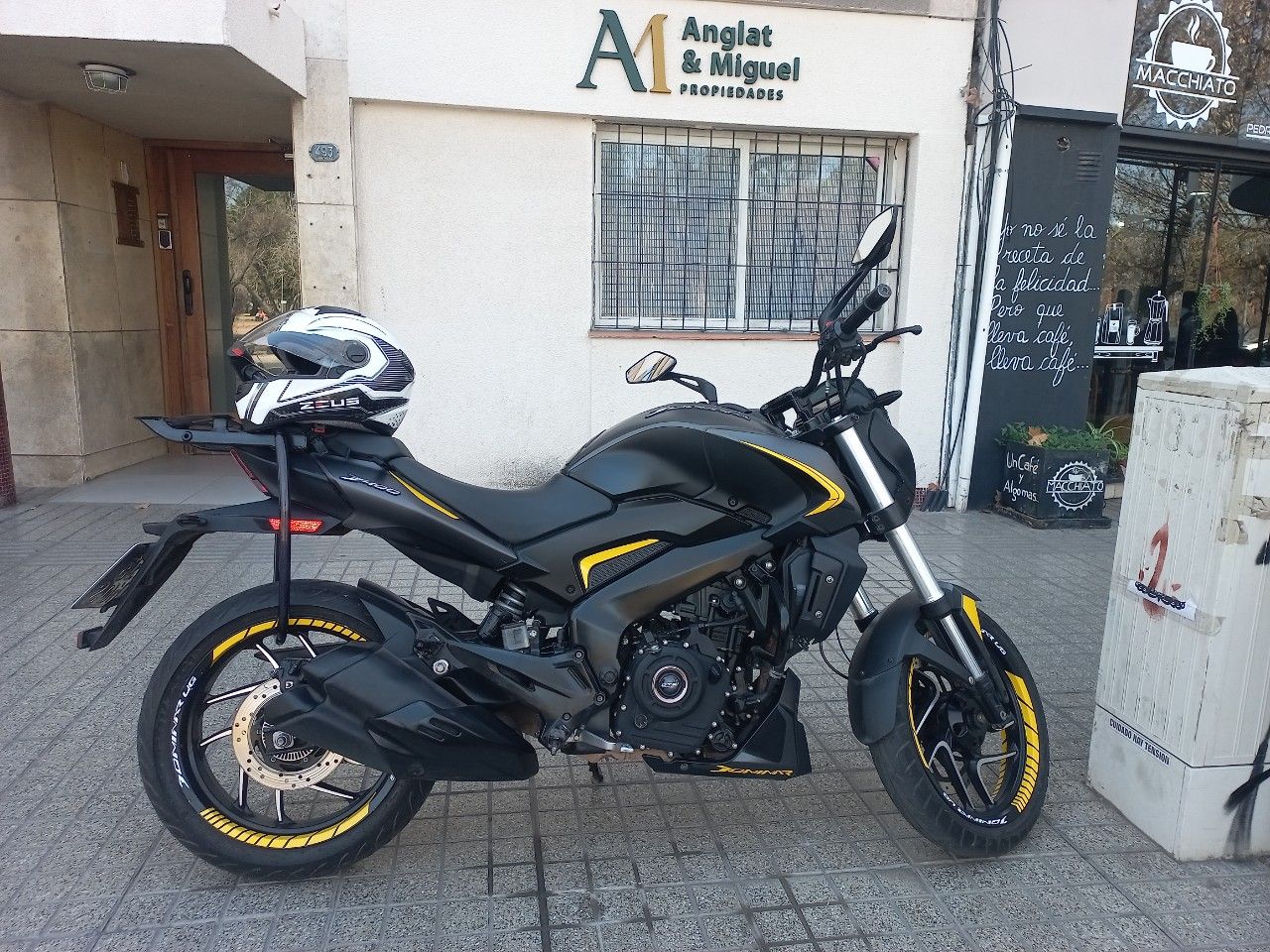 Bajaj Dominar Usada en Mendoza, deRuedas