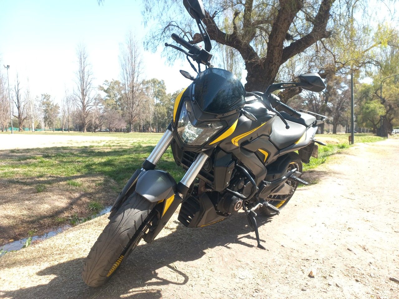 Bajaj Dominar Usada en Mendoza, deRuedas