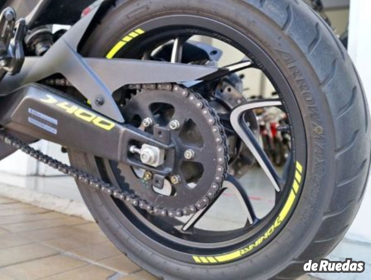 Bajaj Dominar Usada en Mendoza, deRuedas