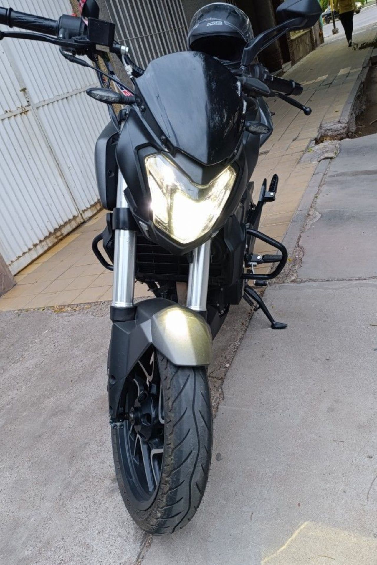 Bajaj Dominar Usada en Mendoza, deRuedas