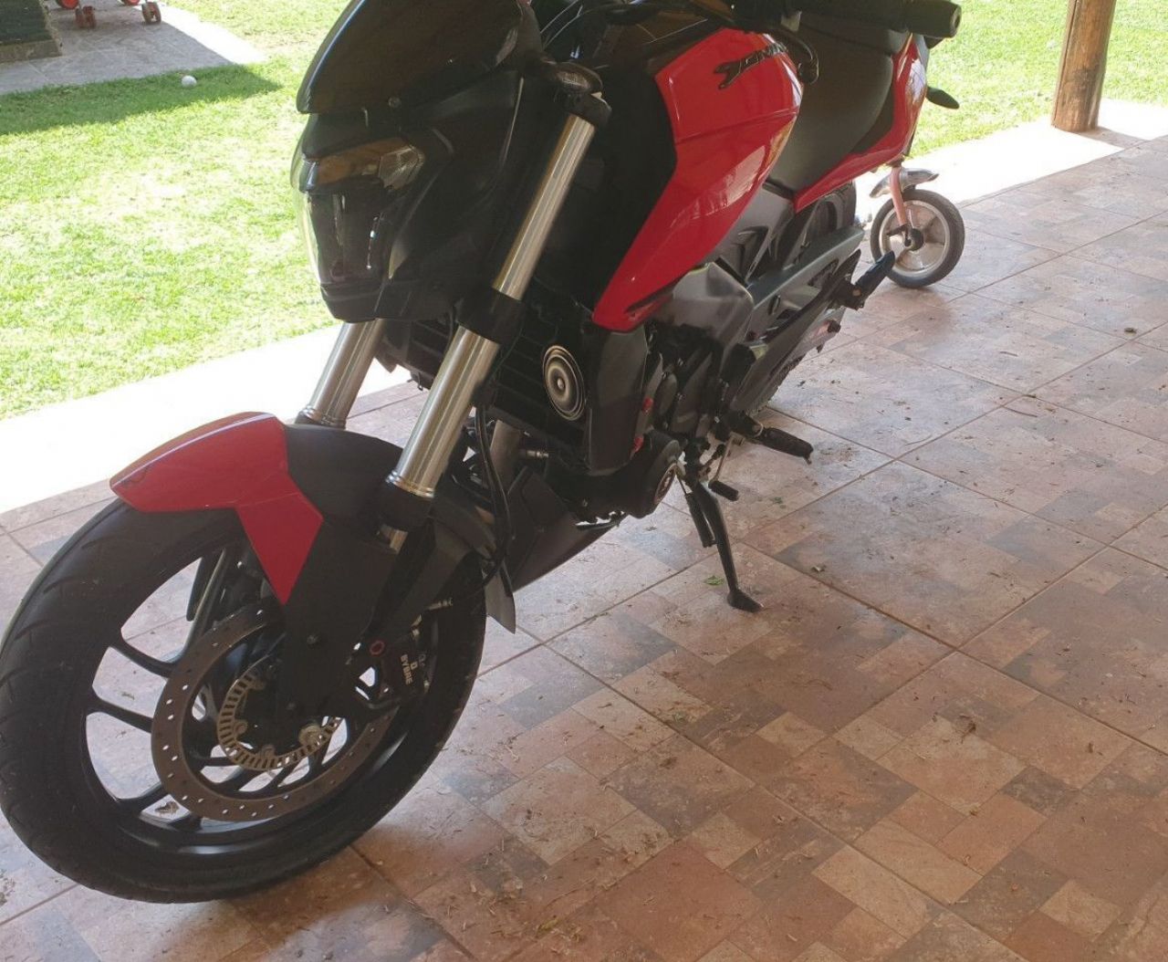 Bajaj Dominar Usada en Mendoza, deRuedas