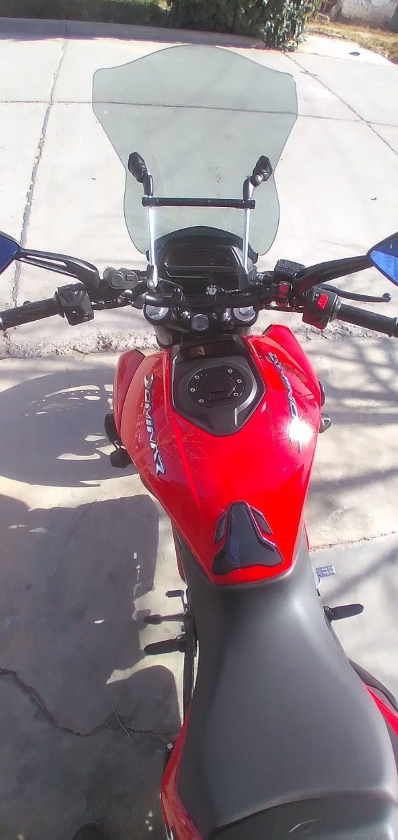 Bajaj Dominar Usada en Mendoza, deRuedas