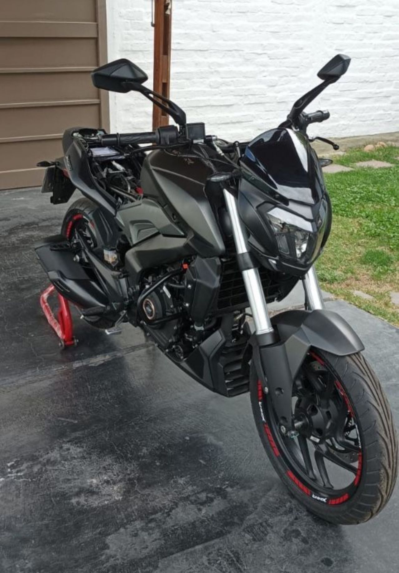 Bajaj Dominar Usada en Mendoza, deRuedas