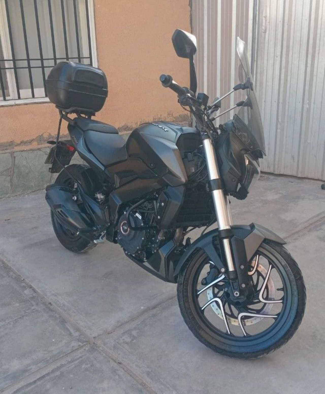 Bajaj Dominar Usada en Mendoza, deRuedas