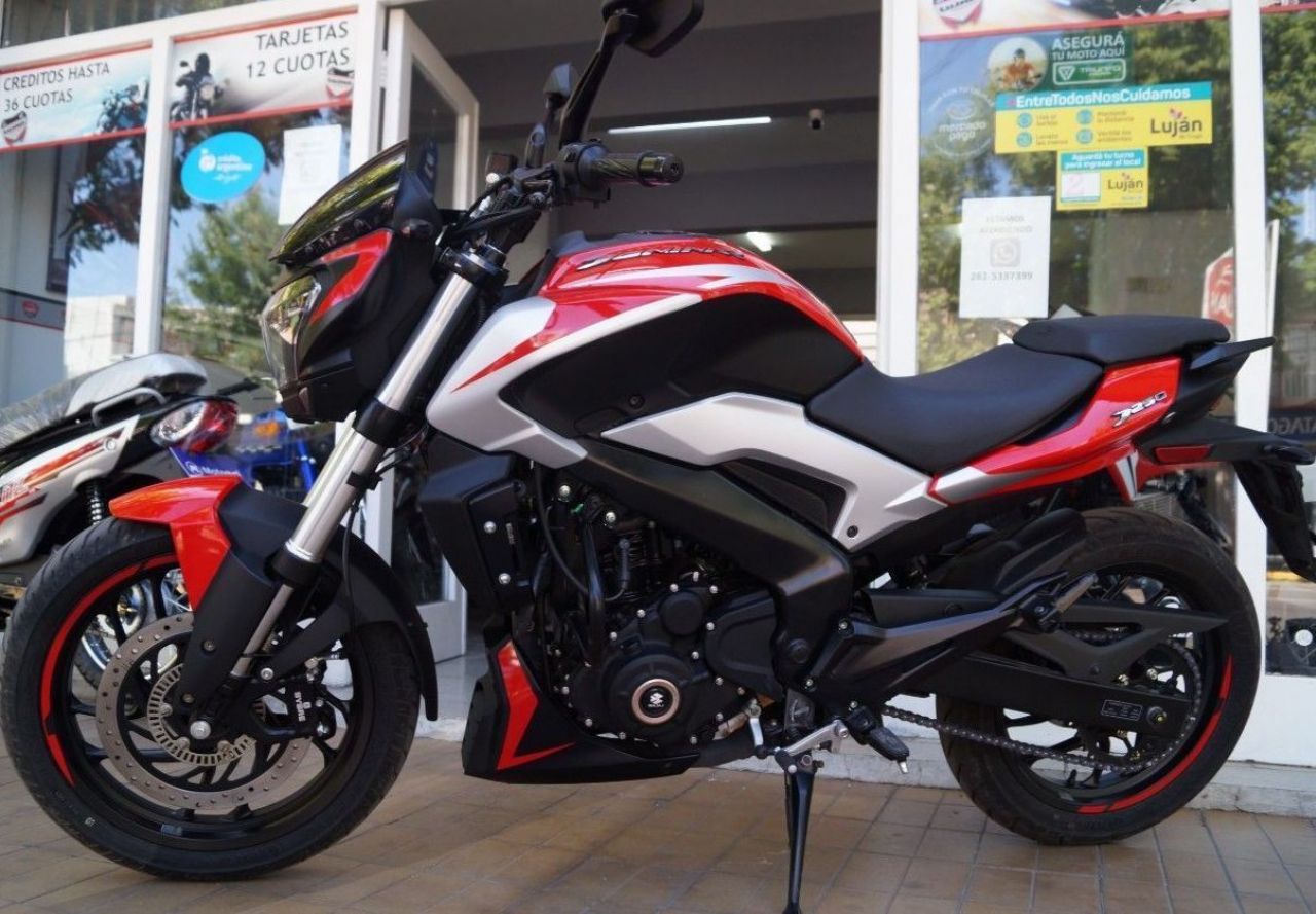 Bajaj Dominar Nueva en Mendoza, deRuedas