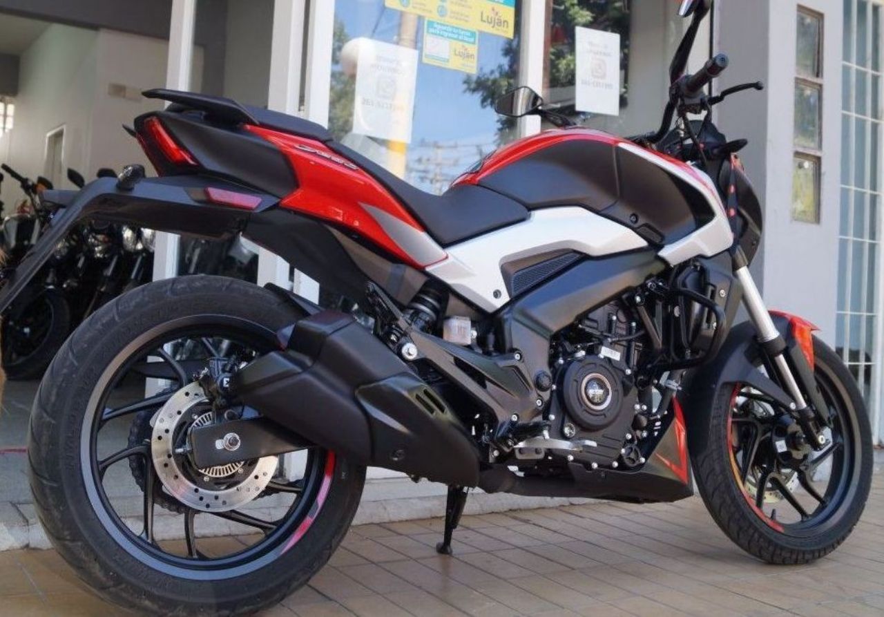 Bajaj Dominar Nueva en Mendoza, deRuedas