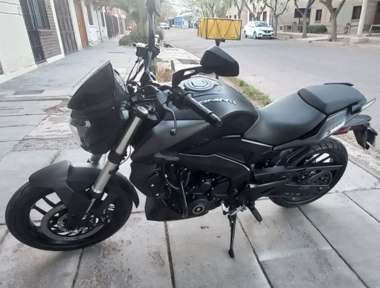 Bajaj Dominar Usada en Mendoza, deRuedas