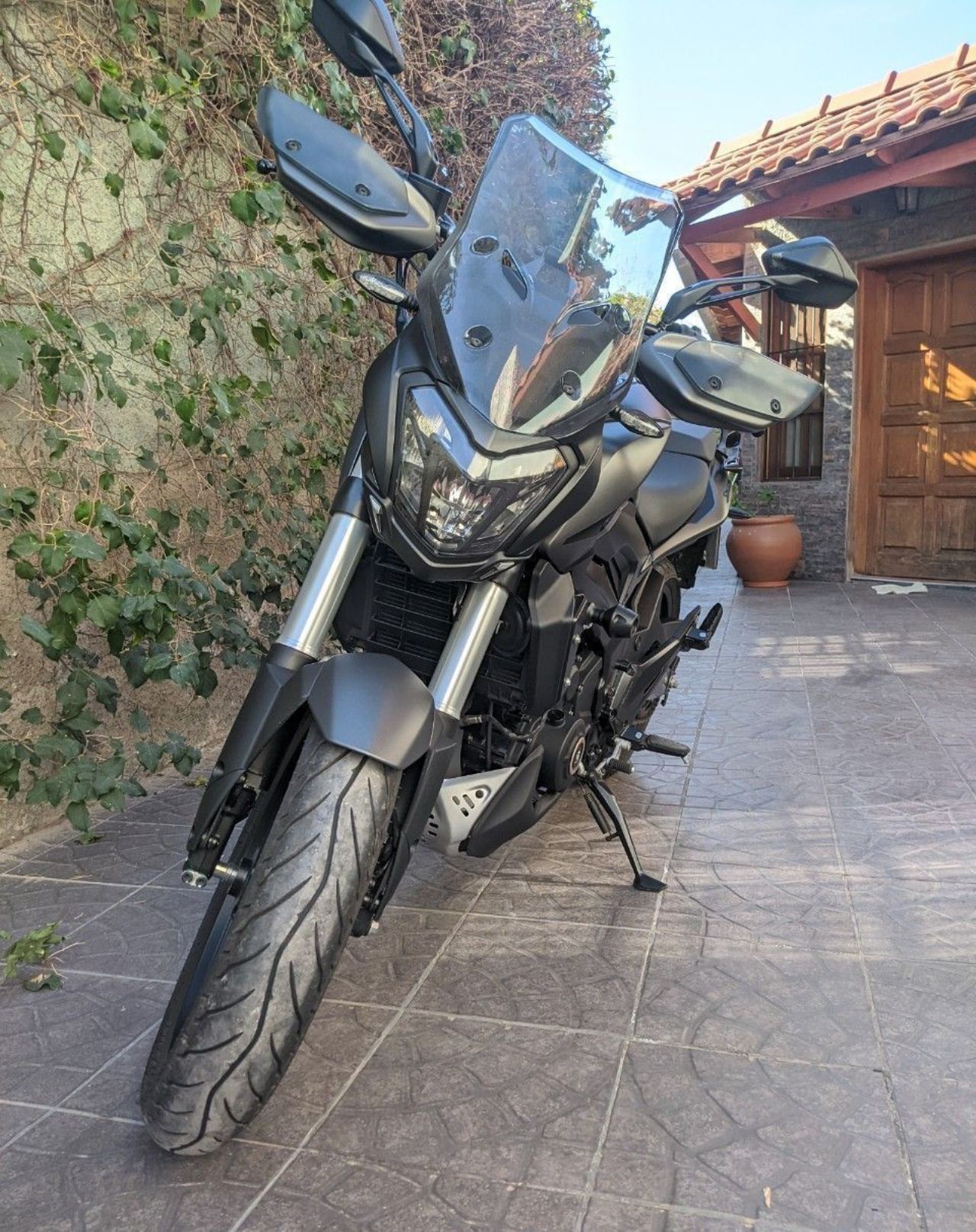 Bajaj Dominar Usada en Mendoza, deRuedas