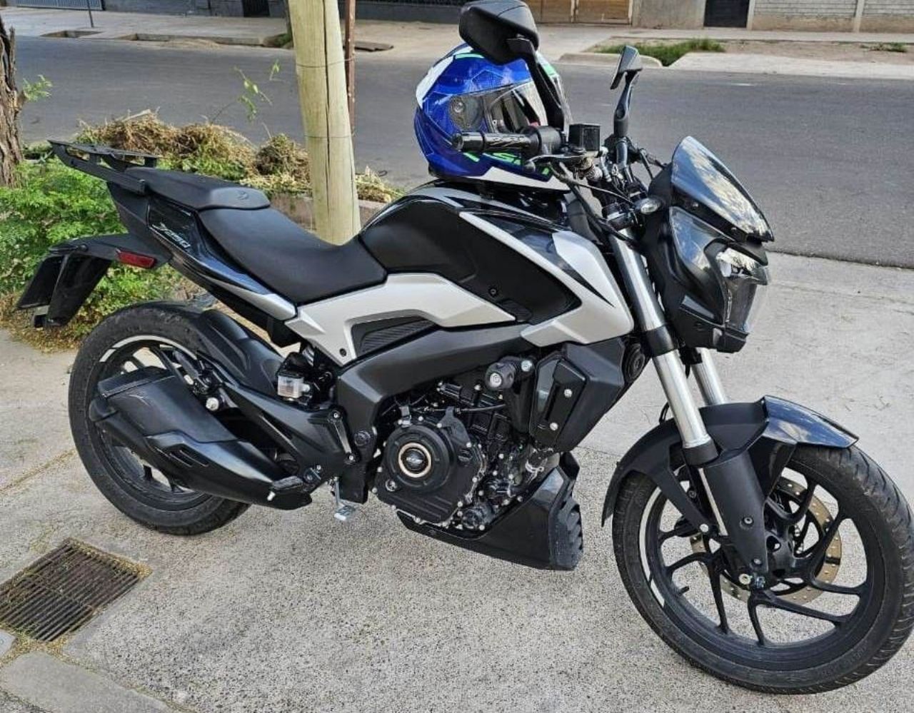 Bajaj Dominar Usada en Mendoza, deRuedas