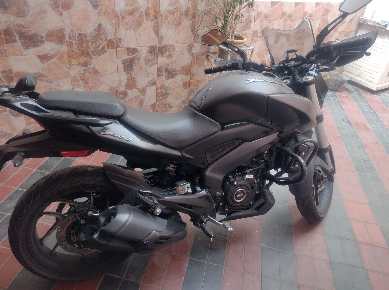 Bajaj Dominar Usada en Mendoza, deRuedas