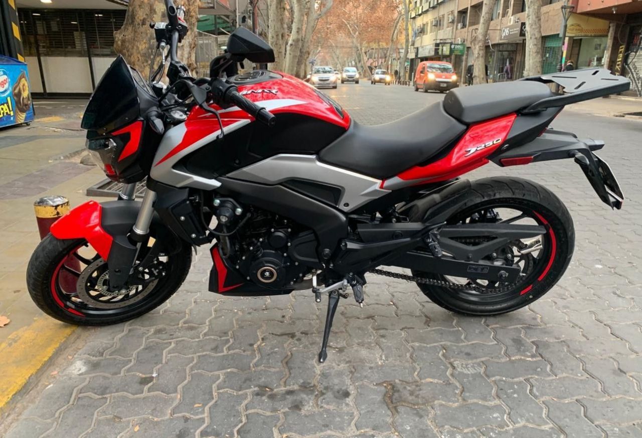 Bajaj Dominar Usada en Mendoza, deRuedas