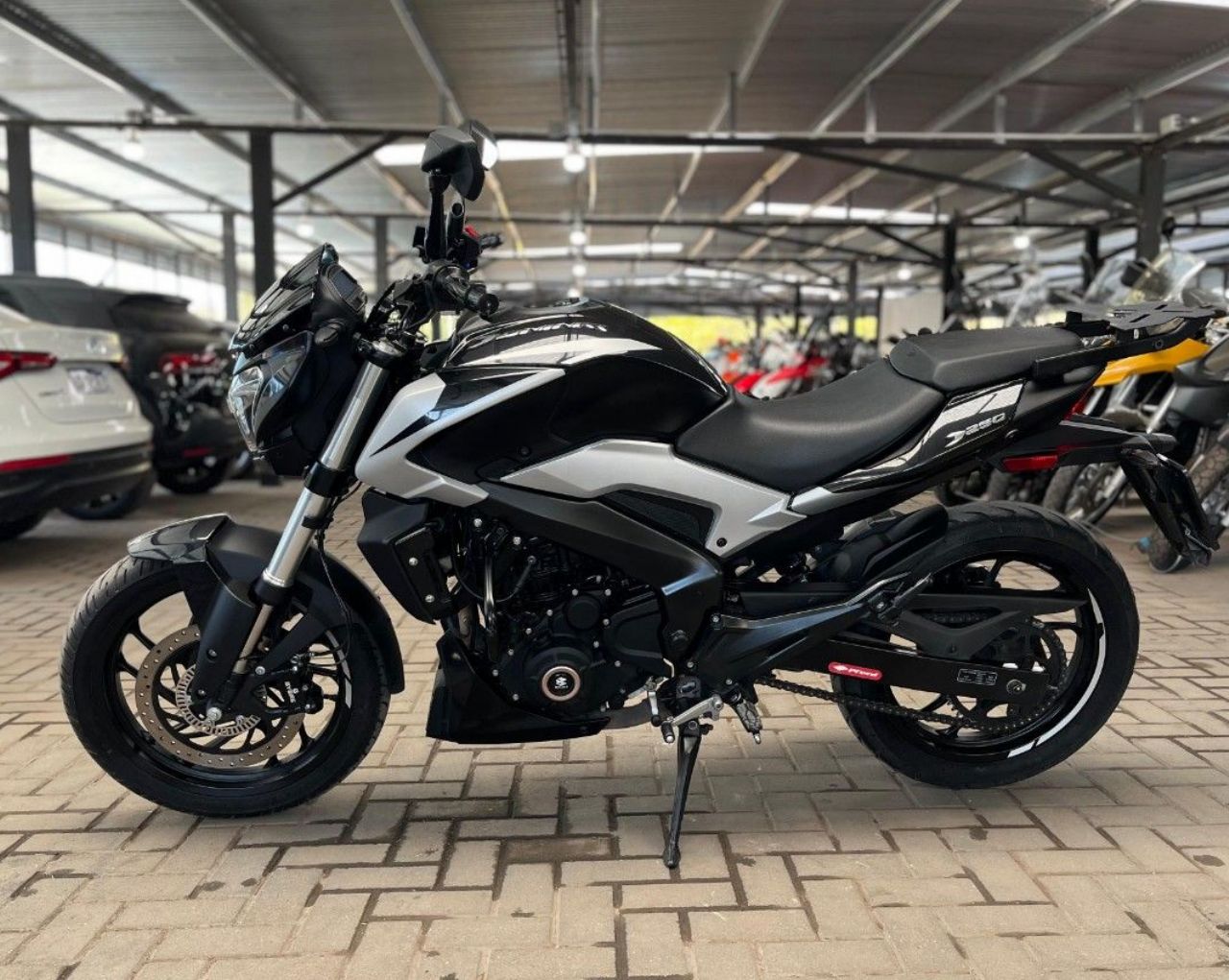 Bajaj Dominar Usada Financiado en Córdoba, deRuedas