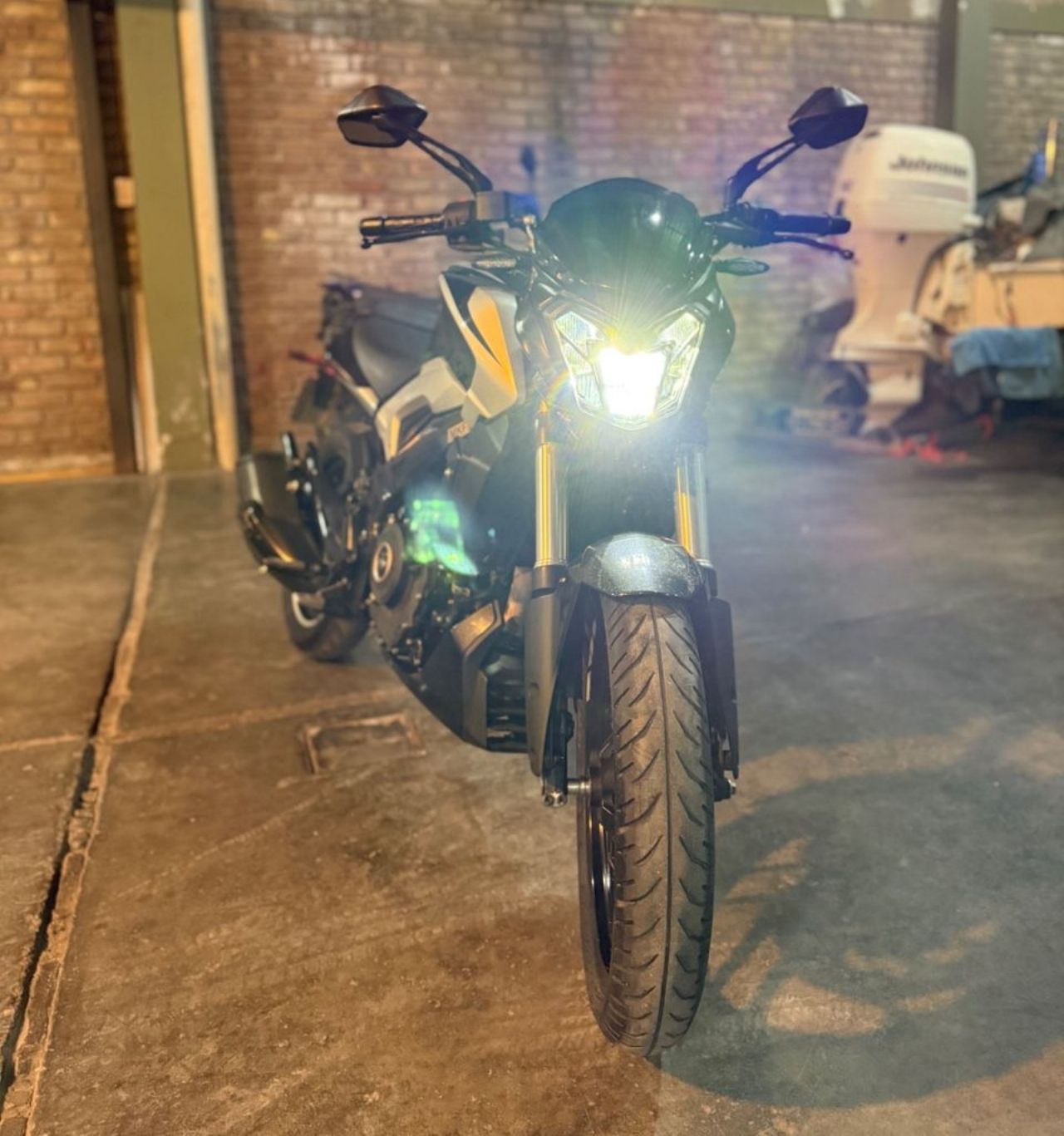 Bajaj Dominar Usada en Mendoza, deRuedas