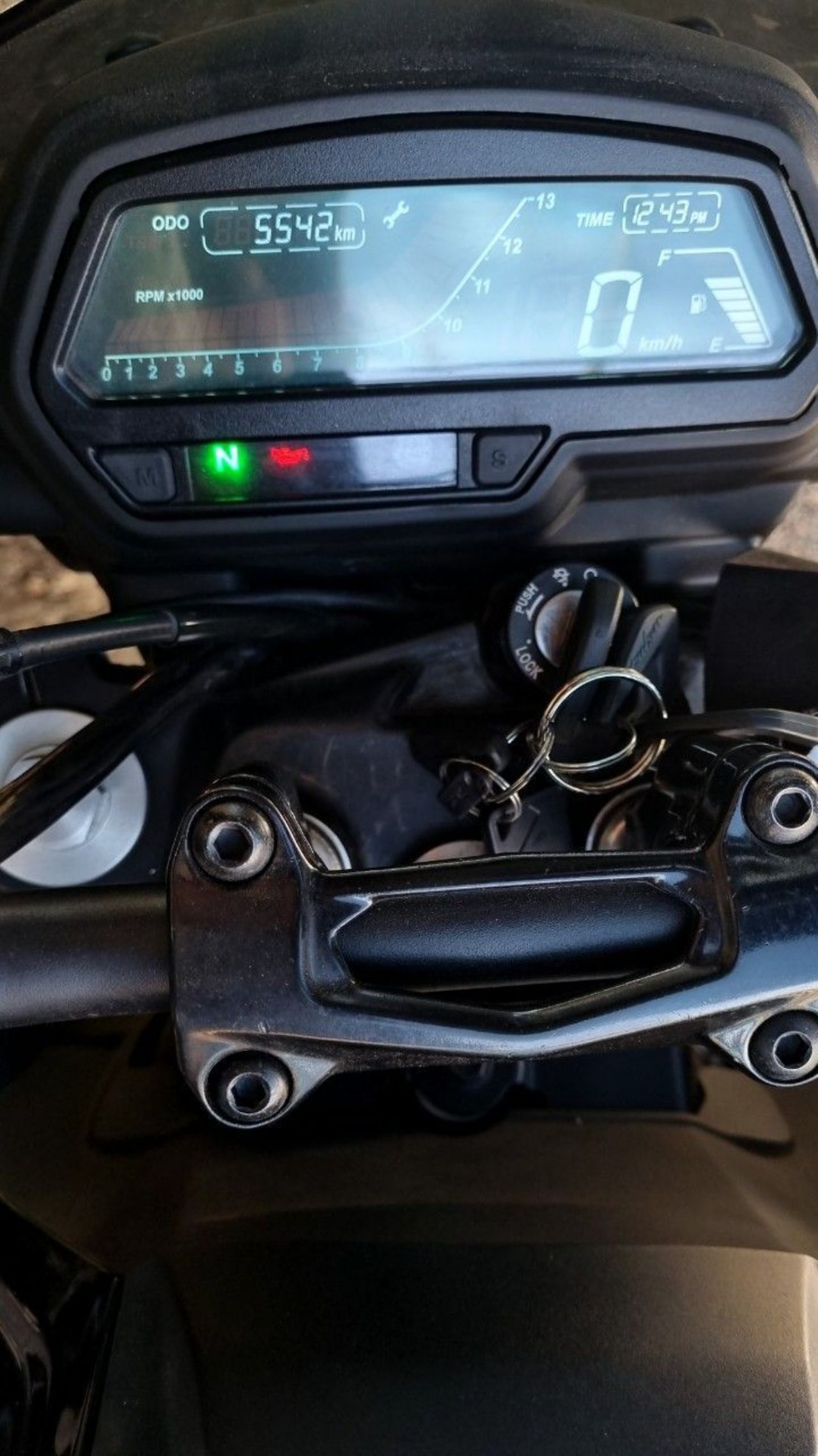 Bajaj Dominar Usada en Mendoza, deRuedas