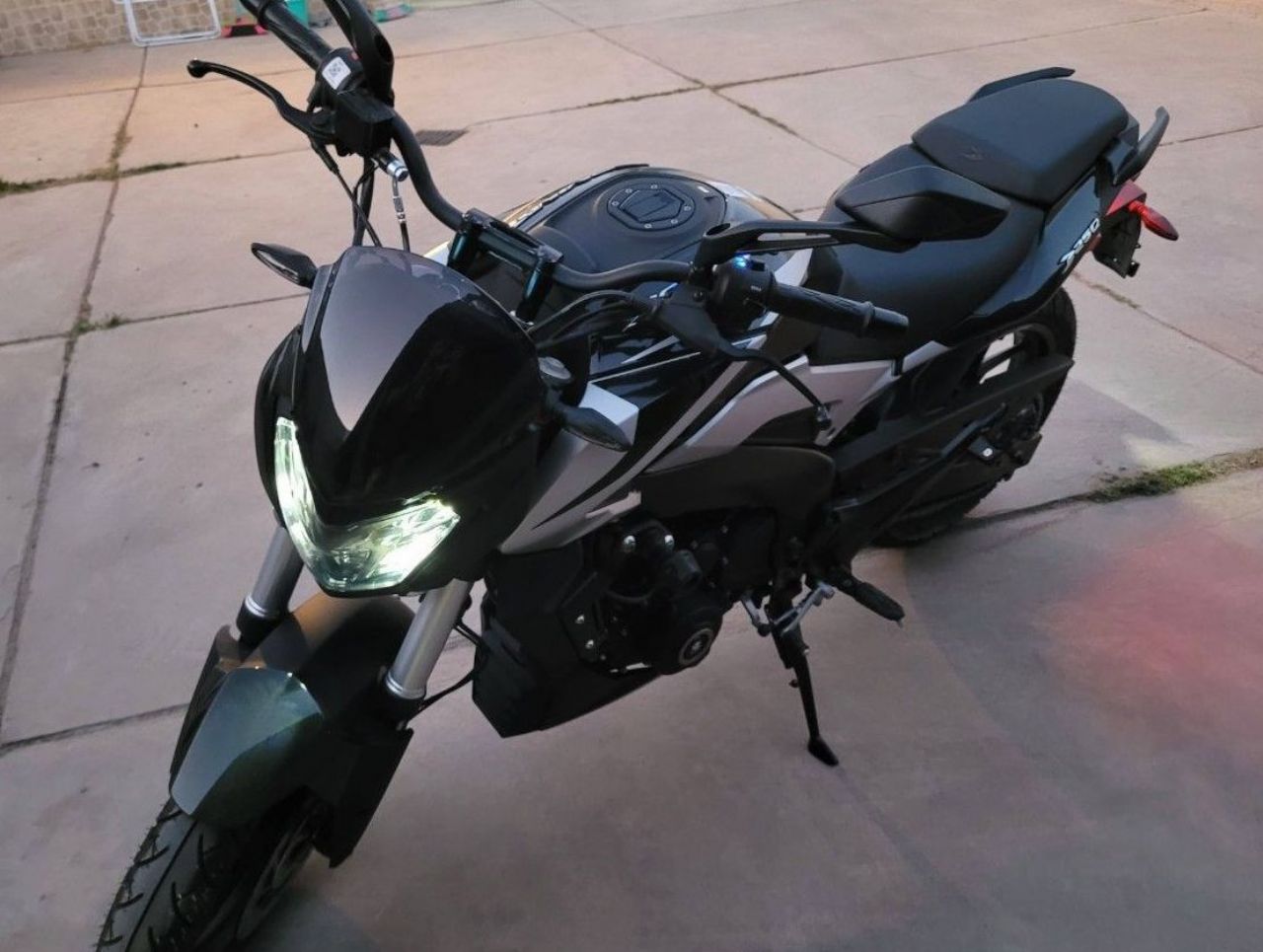 Bajaj Dominar Usada en Mendoza, deRuedas