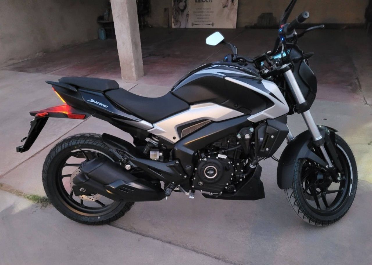 Bajaj Dominar Usada en Mendoza, deRuedas