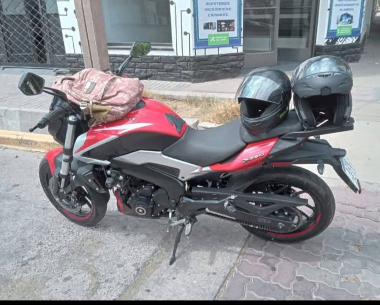 Bajaj Dominar Usada en Mendoza, deRuedas