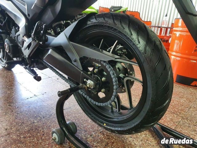 Bajaj Dominar Nueva en Mendoza, deRuedas
