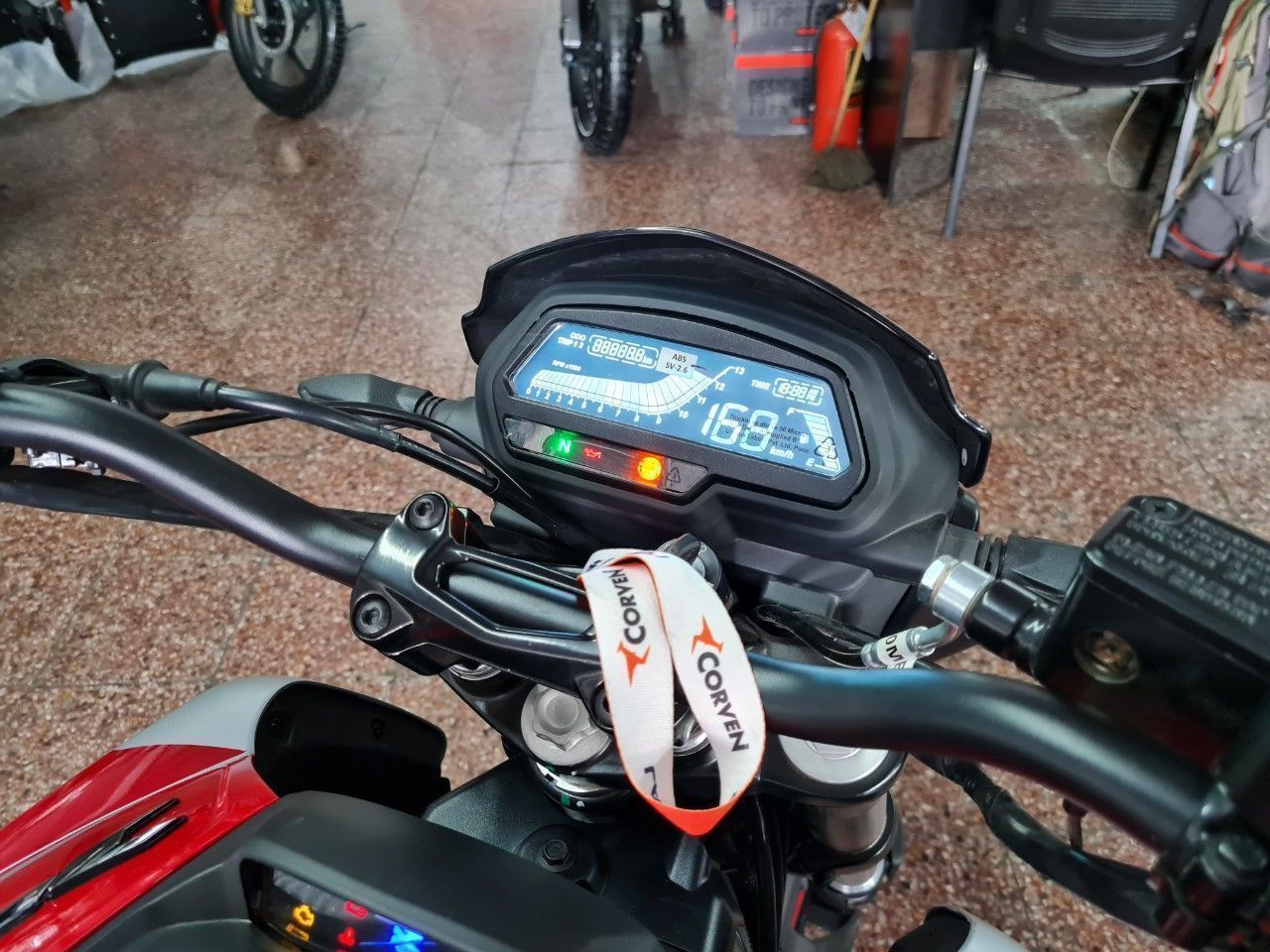 Bajaj Dominar Nueva en Mendoza, deRuedas