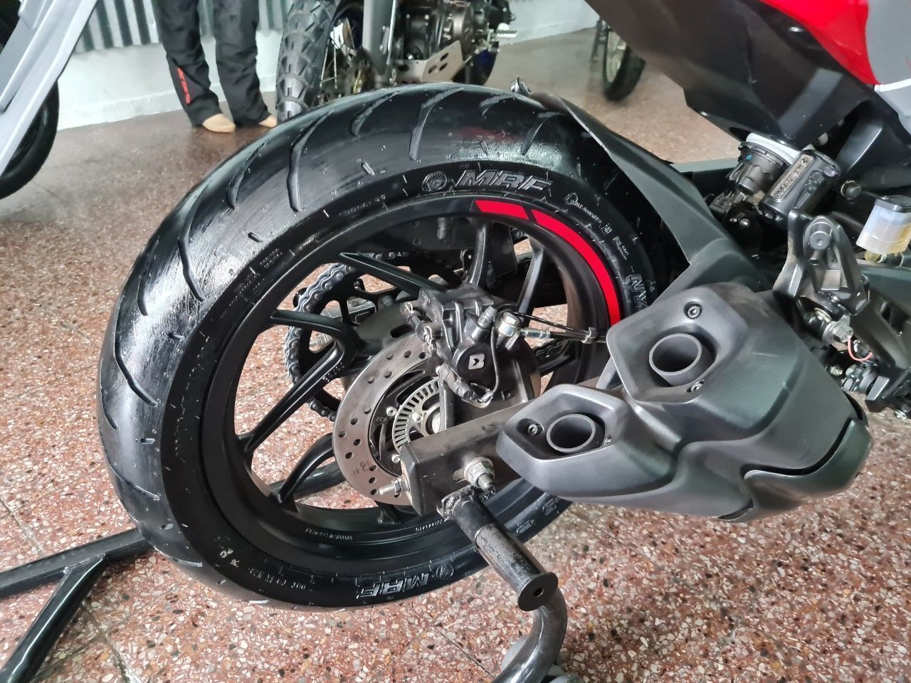 Bajaj Dominar Nueva en Mendoza, deRuedas
