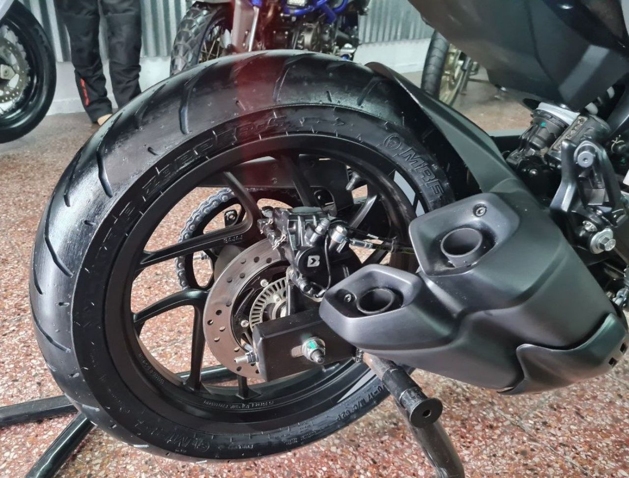 Bajaj Dominar Nueva en Mendoza, deRuedas