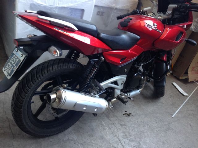 Bajaj Rouser Usada en Mendoza, deRuedas