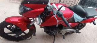 Bajaj Rouser Usada en Mendoza