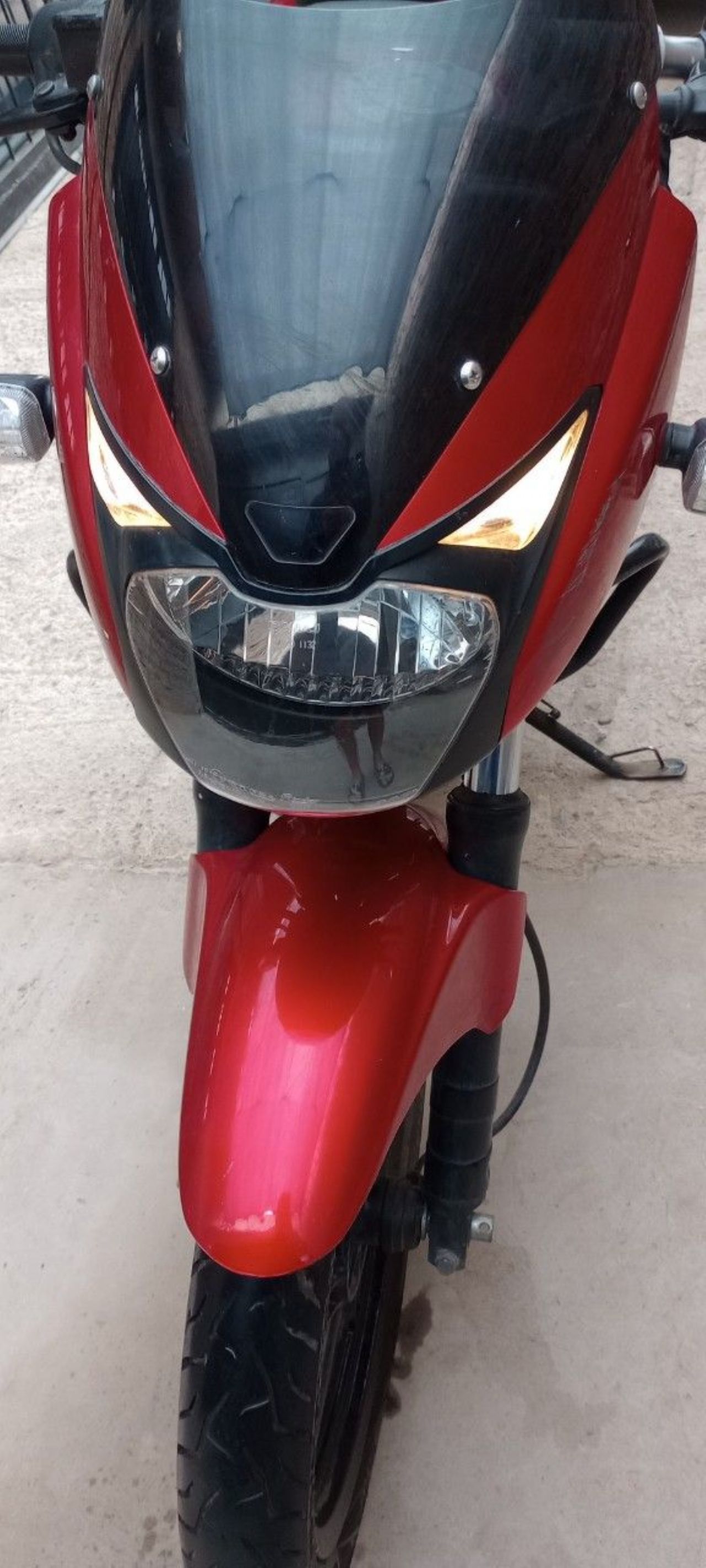 Bajaj Rouser Usada en Mendoza, deRuedas
