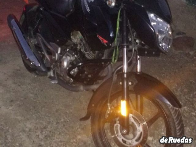 Bajaj Rouser Usada en Mendoza, deRuedas