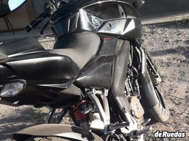 Bajaj Rouser Usada en Mendoza, deRuedas