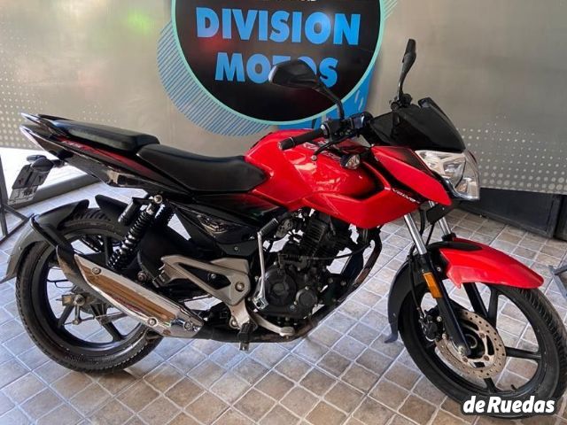 Bajaj Rouser Usada en Mendoza, deRuedas