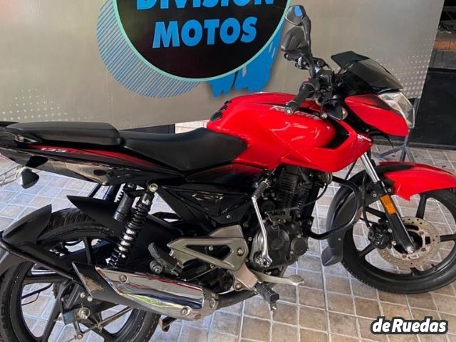 Bajaj Rouser Usada en Mendoza, deRuedas