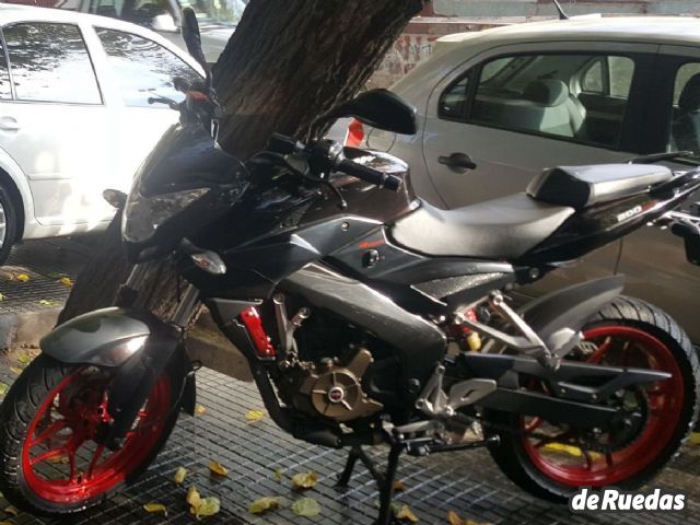 Bajaj Rouser Usada en Mendoza, deRuedas