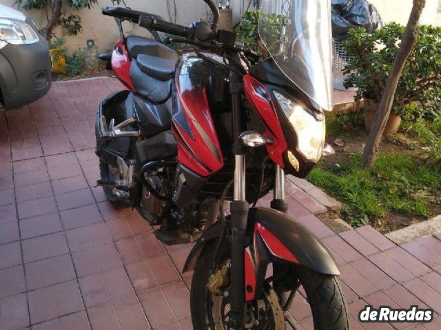 Bajaj Rouser Usada en Mendoza, deRuedas